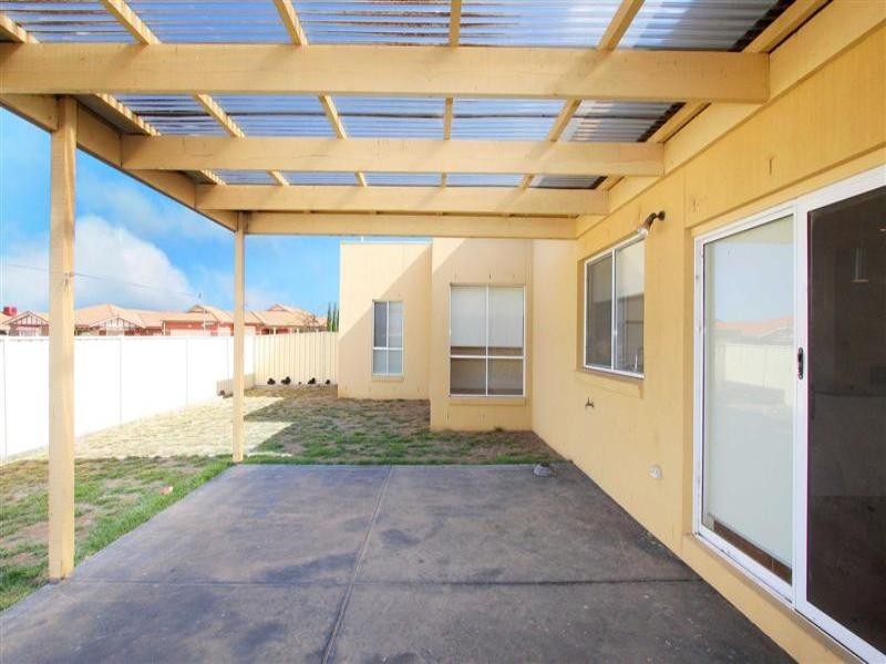 28 Langmore Drive, Hillside VIC 3037