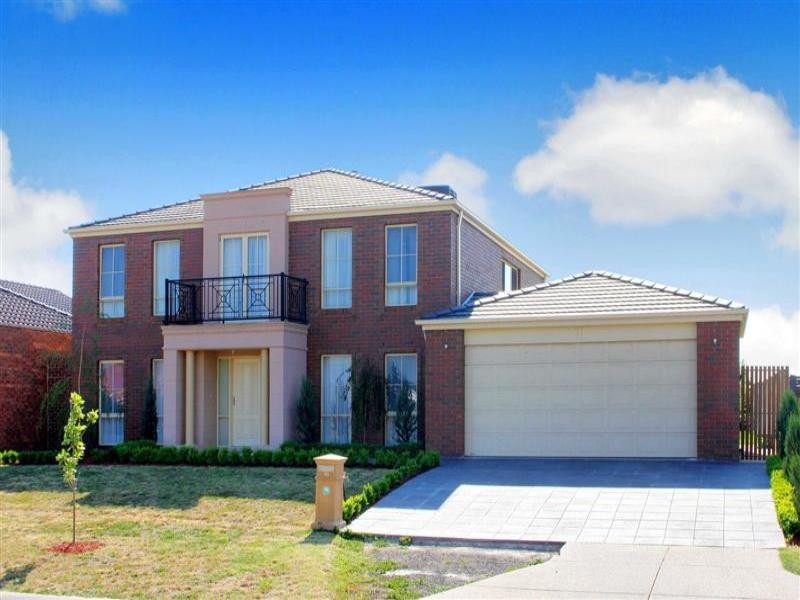 16 Rowlandson Way, Taylors Lakes VIC 3038