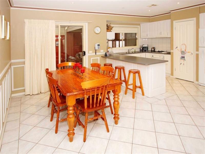 60 Botanic Drive, Hillside VIC 3037