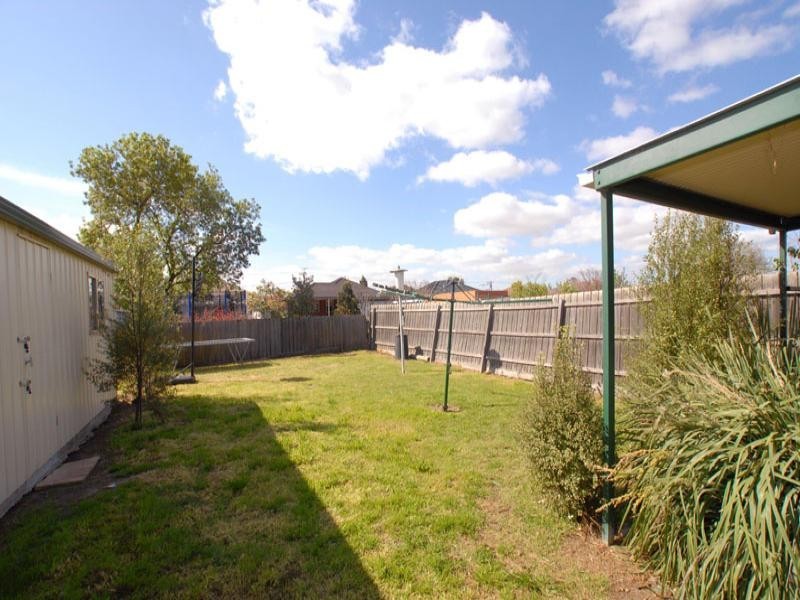 10 Lurg Avenue, Sunshine North VIC 3020