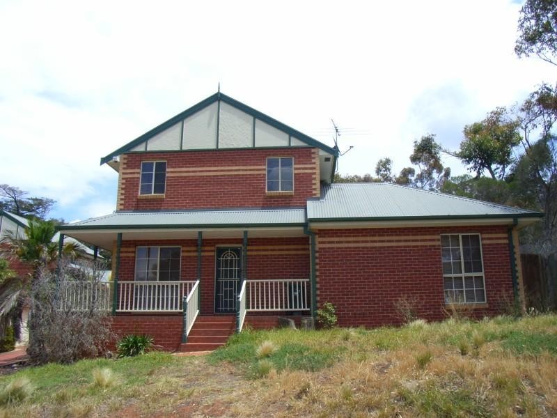 2/19 Borrell Street, Keilor VIC 3036