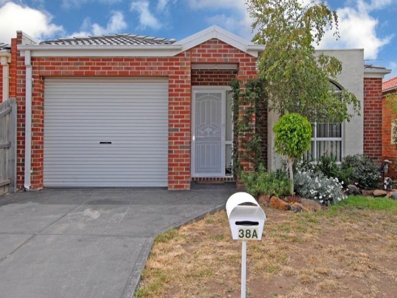38A Bungarim Wynd, Sydenham VIC 3037