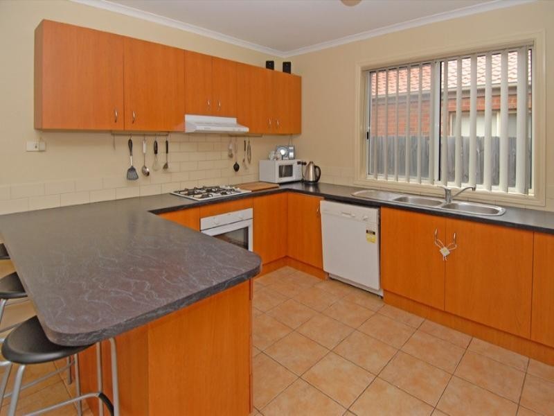 38A Bungarim Wynd, Sydenham VIC 3037