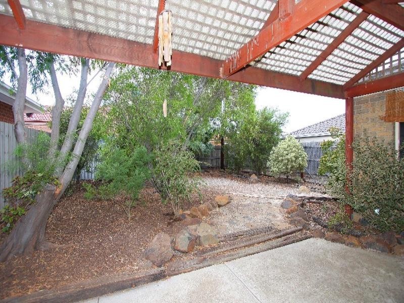 34 Blackwood Way, Delahey VIC 3037