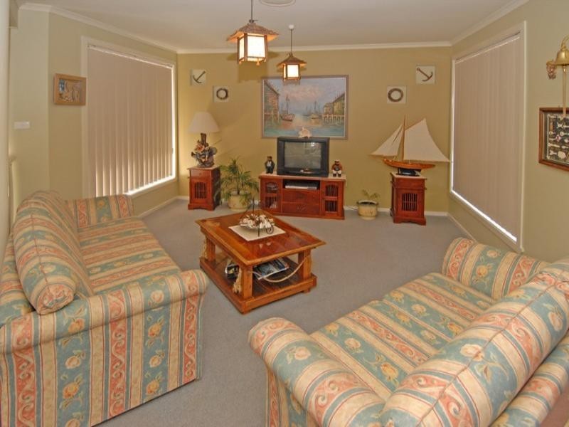 14 Bernborough Court, Keilor Downs VIC 3038