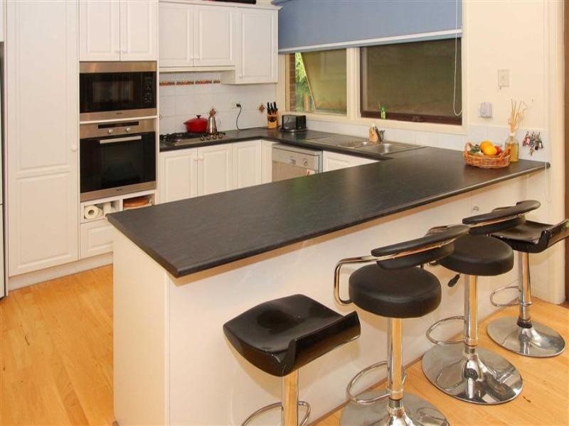 13 Yanchep Court, Taylors Lakes VIC 3038