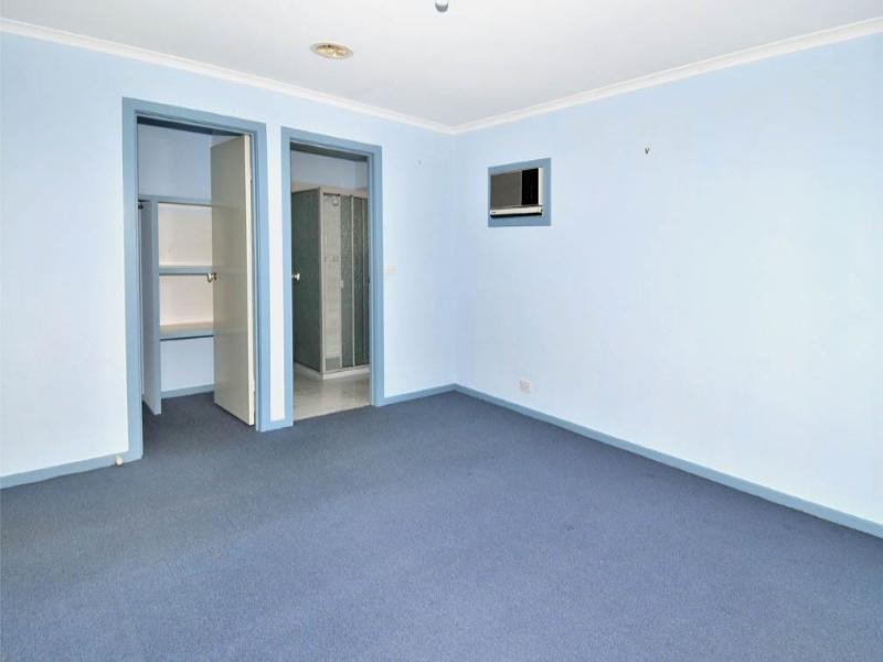 34 Goldsmith Avenue, Delahey VIC 3037