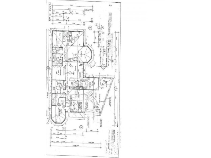 33 Perceval Close, Taylors Lakes VIC 3038