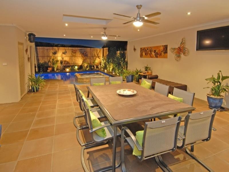 109 Robertsons Road, Taylors Lakes VIC 3038