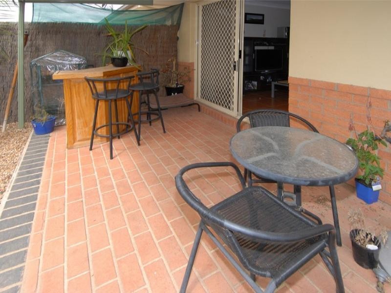 43/330 Sydenham Road, Sydenham VIC 3037