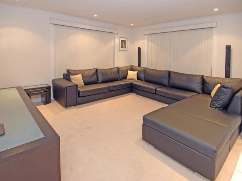 80 Catherine Drive, Hillside VIC 3037