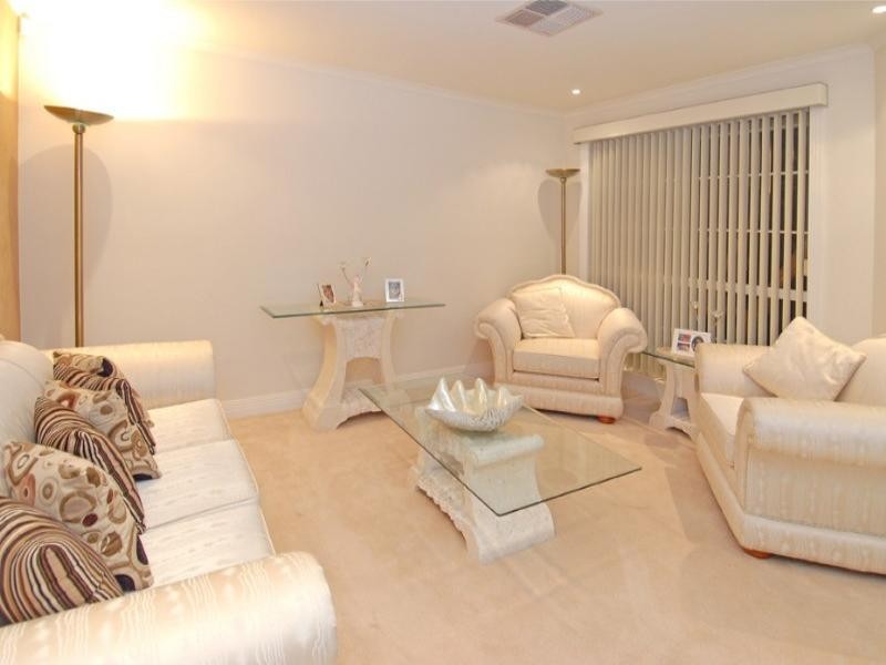 80 Catherine Drive, Hillside VIC 3037