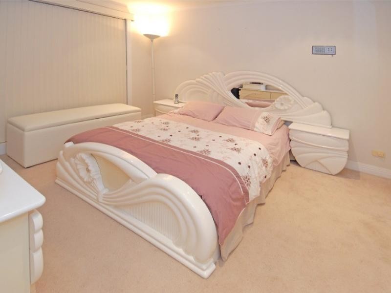 80 Catherine Drive, Hillside VIC 3037