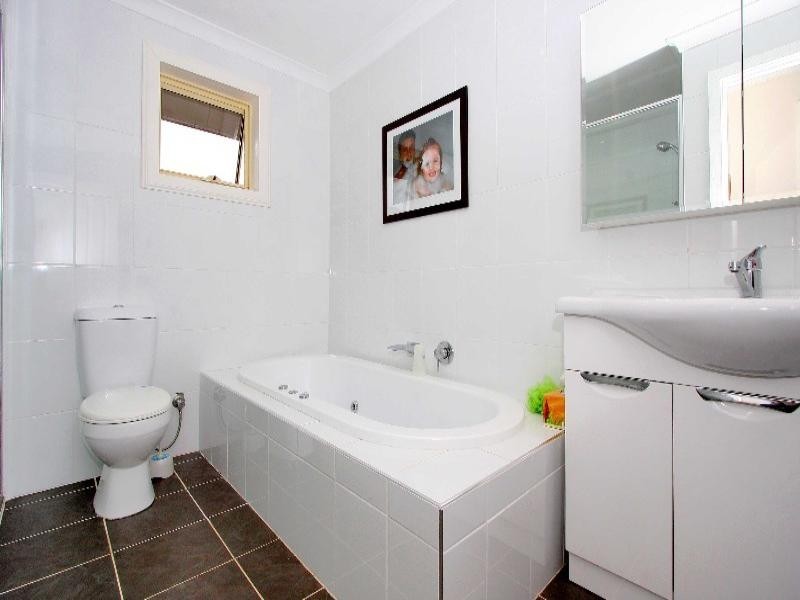 13 Daimler Avenue, Keilor Downs VIC 3038