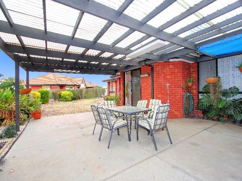 26 Salamander Drive, Taylors Lakes VIC 3038