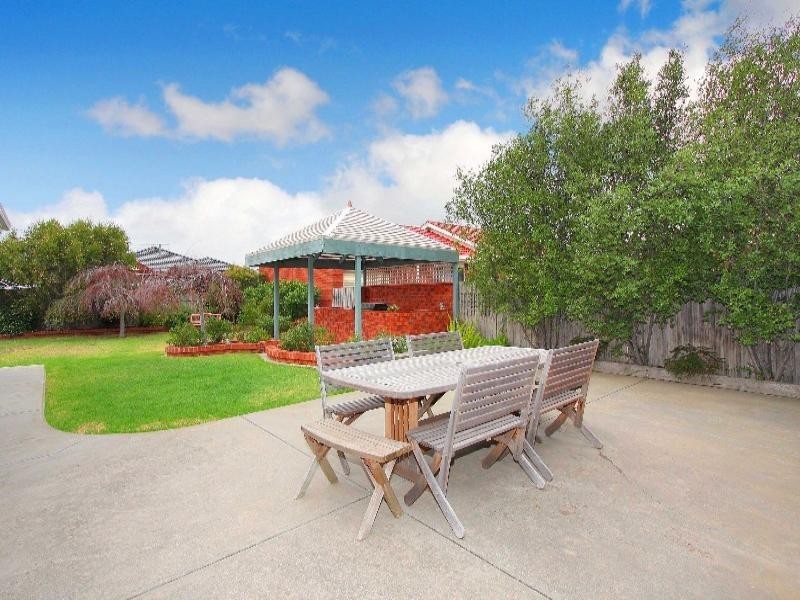 108 Copernicus Way, Keilor Downs VIC 3038