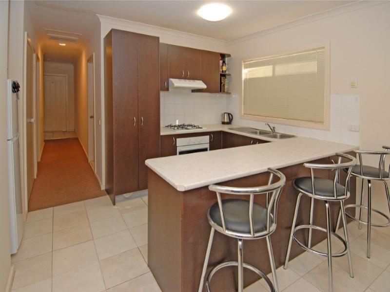 2 Sarkis Mews, Hillside VIC 3037