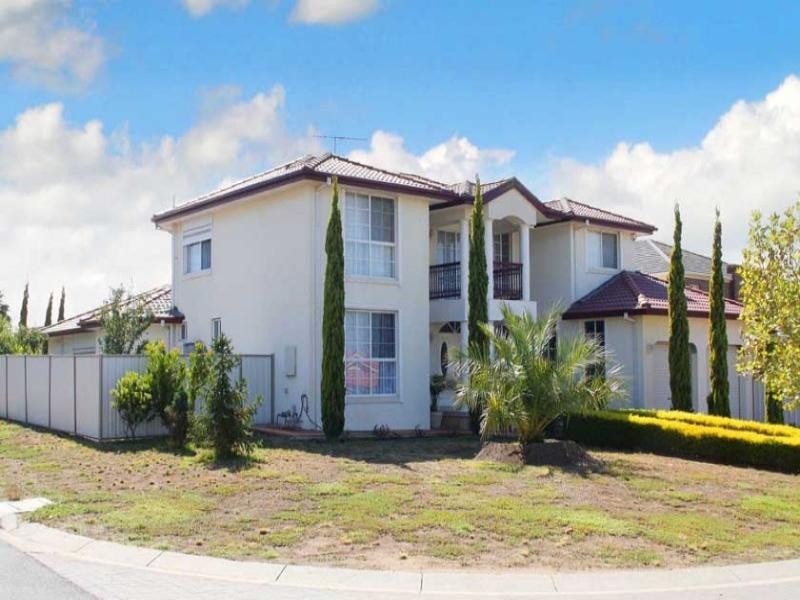 22 Imperial Court, Hillside VIC 3037