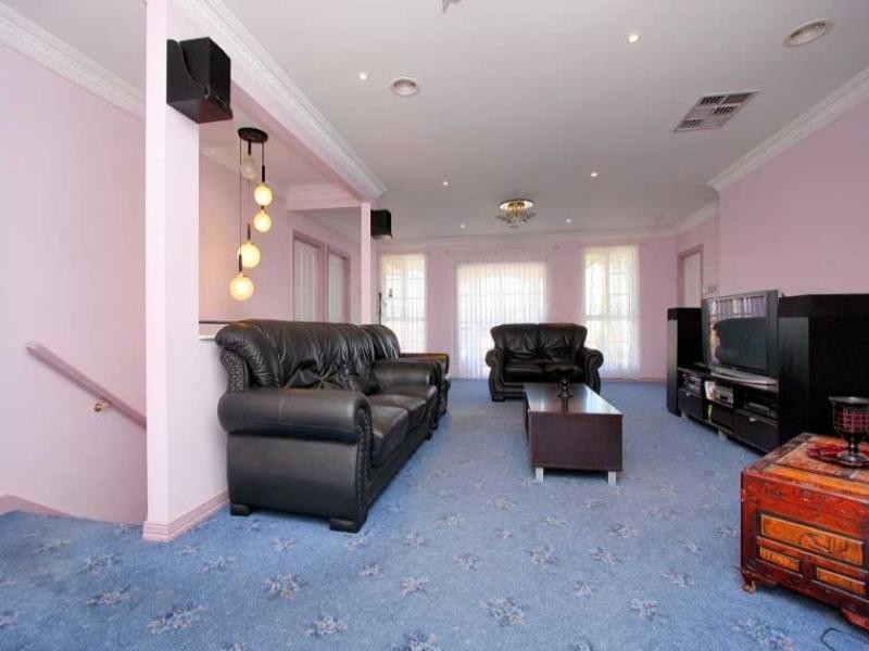 22 Imperial Court, Hillside VIC 3037