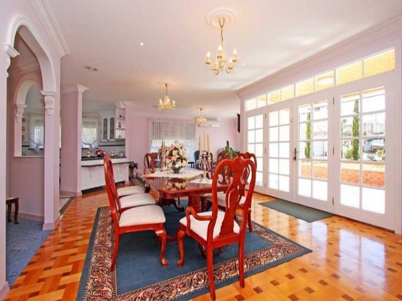 22 Imperial Court, Hillside VIC 3037