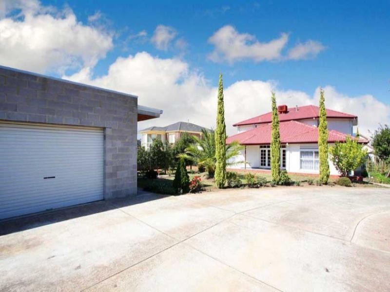 22 Imperial Court, Hillside VIC 3037