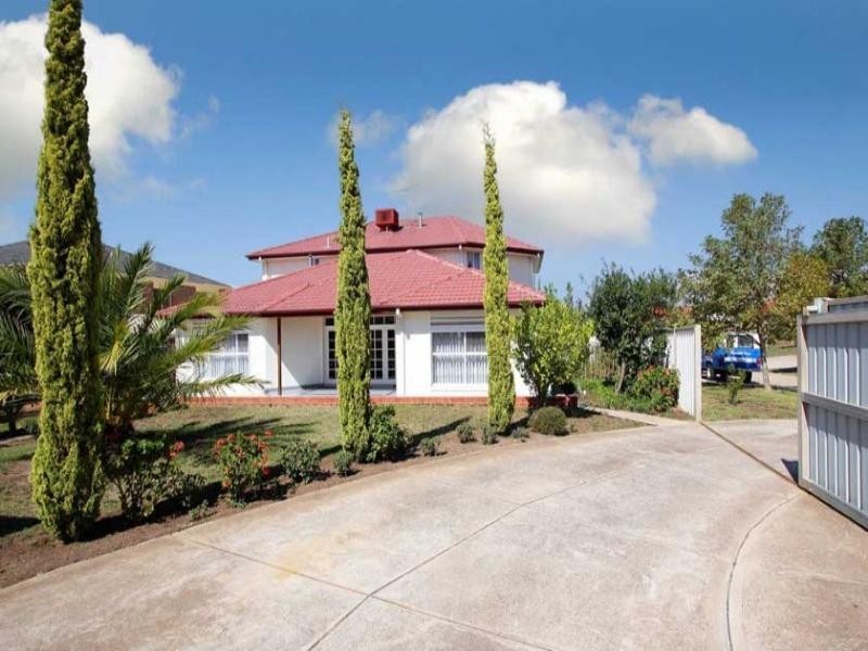 22 Imperial Court, Hillside VIC 3037