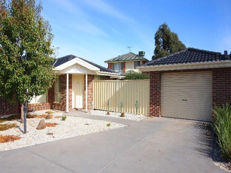 9/107-109 Pecks Road, Sydenham VIC 3037