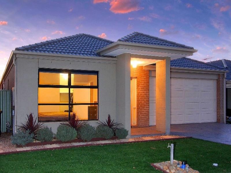 24 Botanical Drive, Caroline Springs VIC 3023