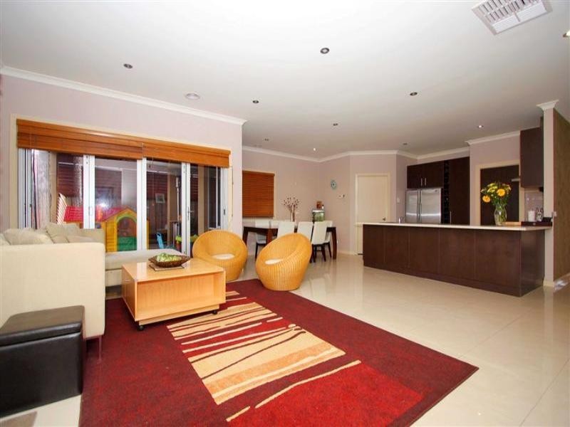 49 Timele Drive, Hillside VIC 3037