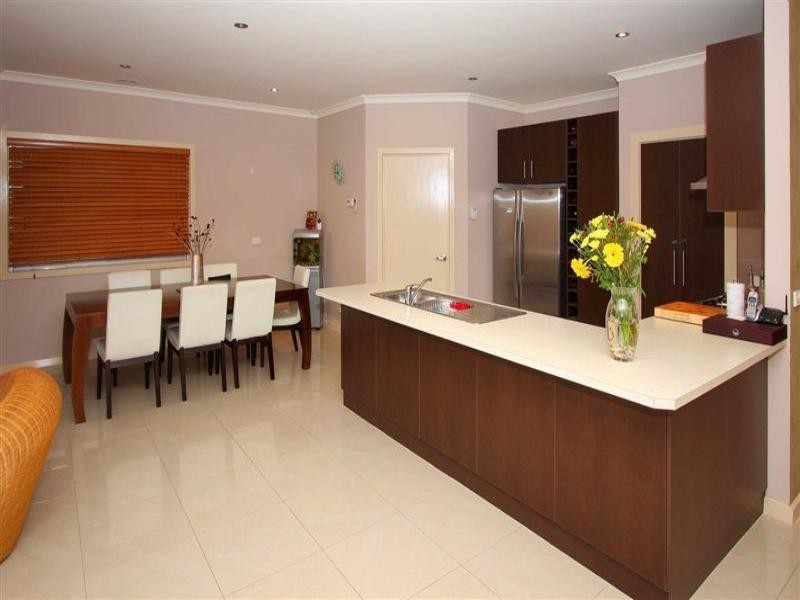 49 Timele Drive, Hillside VIC 3037