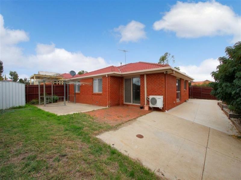 1 Penzance Place, Sydenham VIC 3037