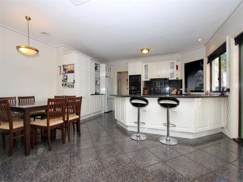 49 Bellevue Boulevard, Hillside VIC 3037