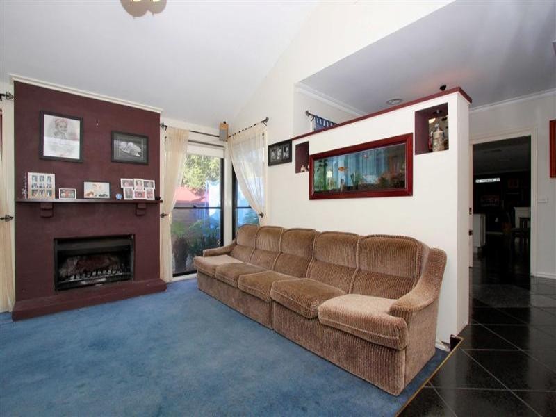 49 Bellevue Boulevard, Hillside VIC 3037