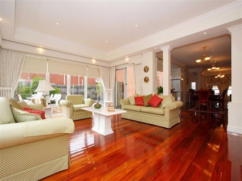 14 Moonlight Terrace, Sydenham VIC 3037