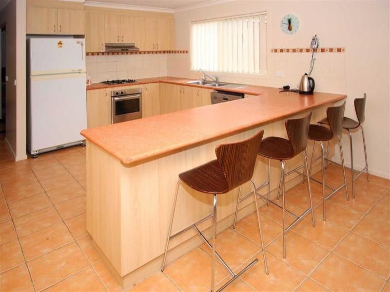 20 Rockland Court, Taylors Hill VIC 3037