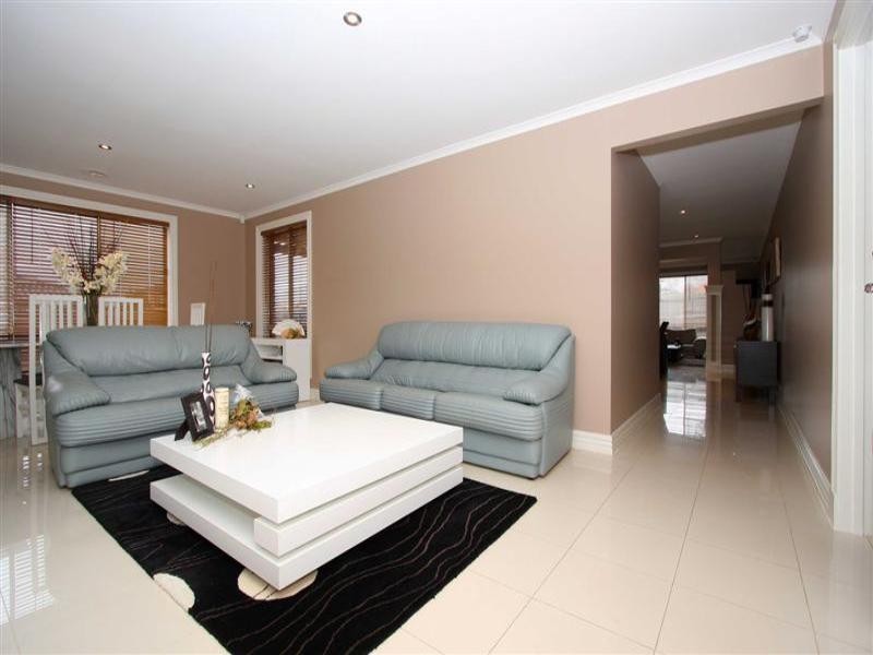 19 Wattlevalley Drive, Hillside VIC 3037