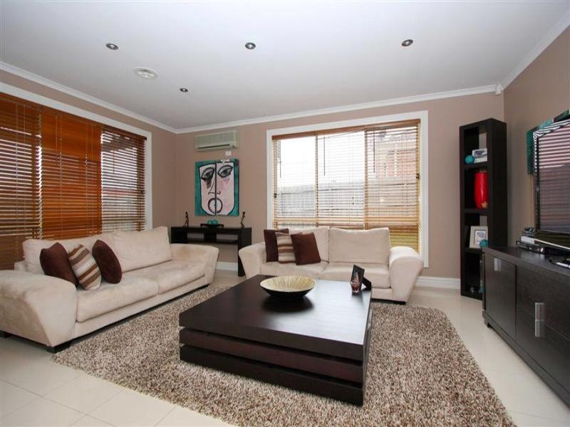 19 Wattlevalley Drive, Hillside VIC 3037