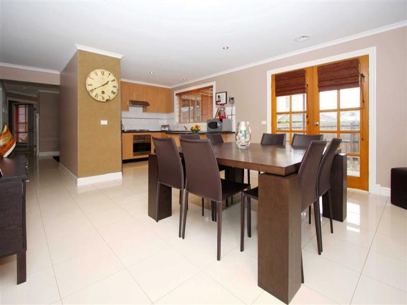 19 Wattlevalley Drive, Hillside VIC 3037