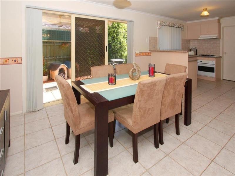 4/4-6 Joseph Drive, Hillside VIC 3037