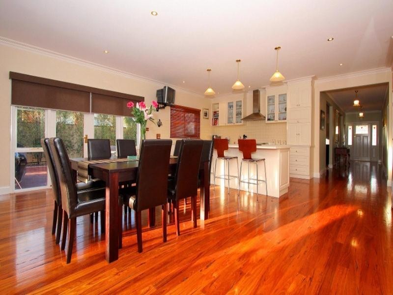 6 Wetherby Court, Hillside VIC 3037