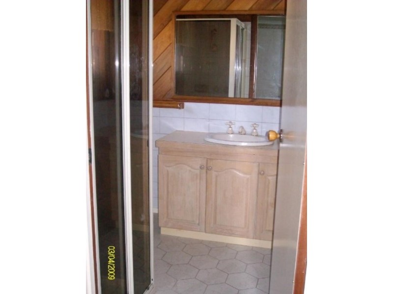 6 Kingsley Place, Delahey VIC 3037