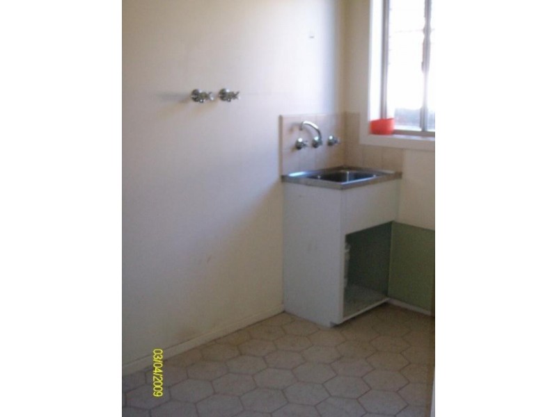 6 Kingsley Place, Delahey VIC 3037