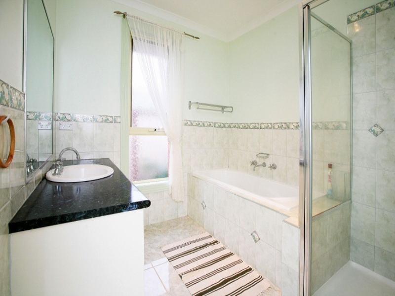 3 Eglington Court, Taylors Hill VIC 3037