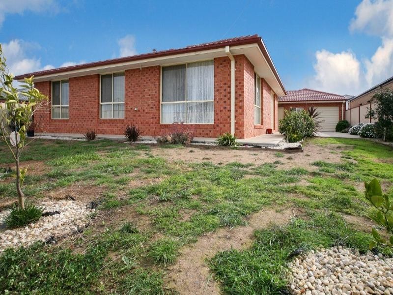 3 Eglington Court, Taylors Hill VIC 3037