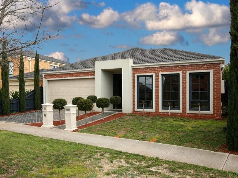 21 Flinders Street, Taylors Hill VIC 3037