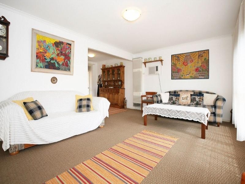 17 Carberry Drive, Kurunjang VIC 3337