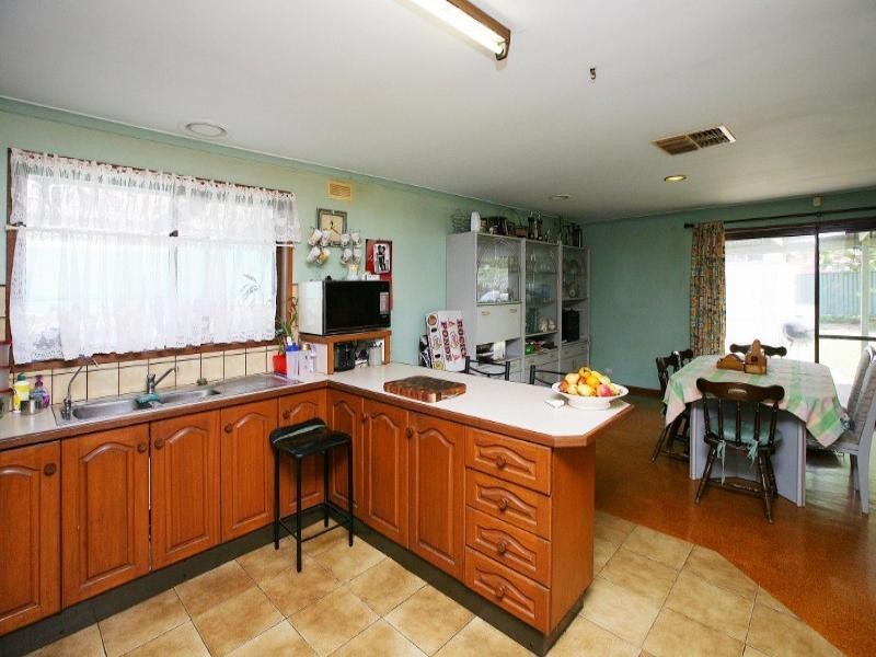 3 Salisbury Court, Sydenham VIC 3037