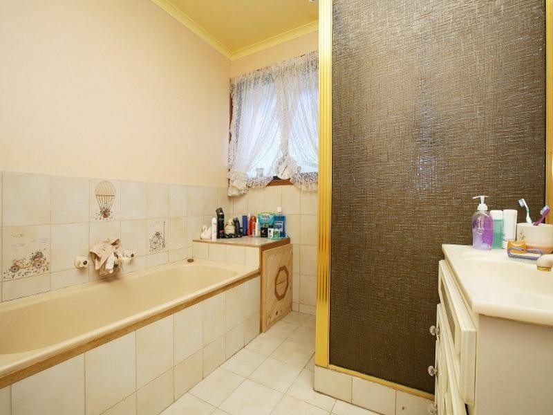 3 Salisbury Court, Sydenham VIC 3037