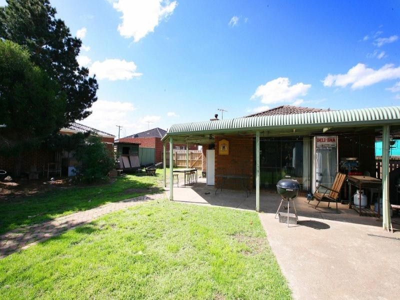 3 Salisbury Court, Sydenham VIC 3037