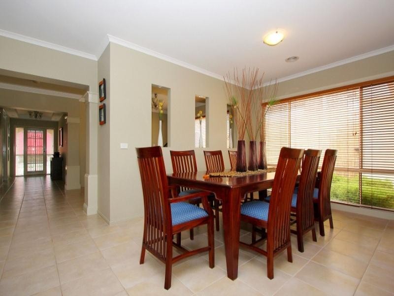 13 Eliza Court, Hillside VIC 3037